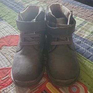 Cat & Jacks Boots